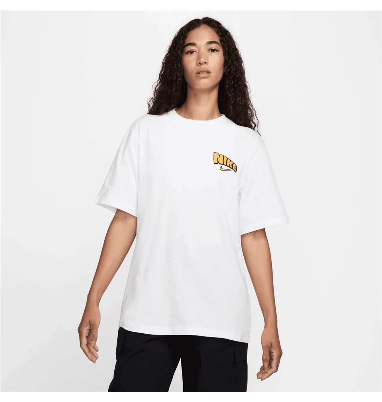 Футболка жіноча Nike Sportswear White HM5023-100