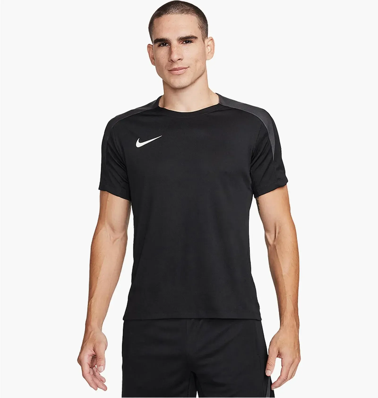 Футболка чоловіча Nike Dri-Fit Strike Black (FN2399-010)