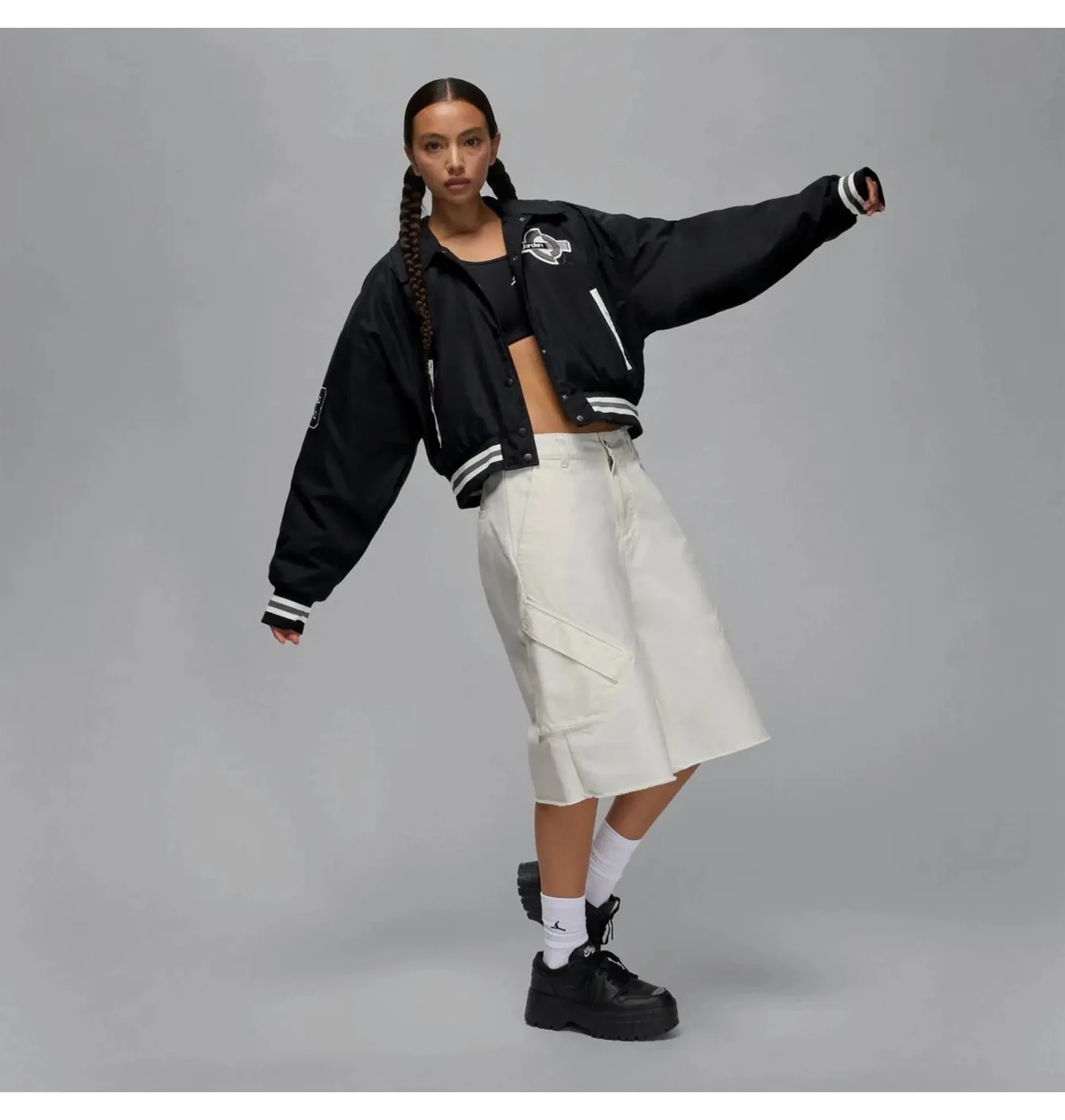 Бомбер жіночий Air Jordan Brooklyn Therma-Fit Black HV0403-010
