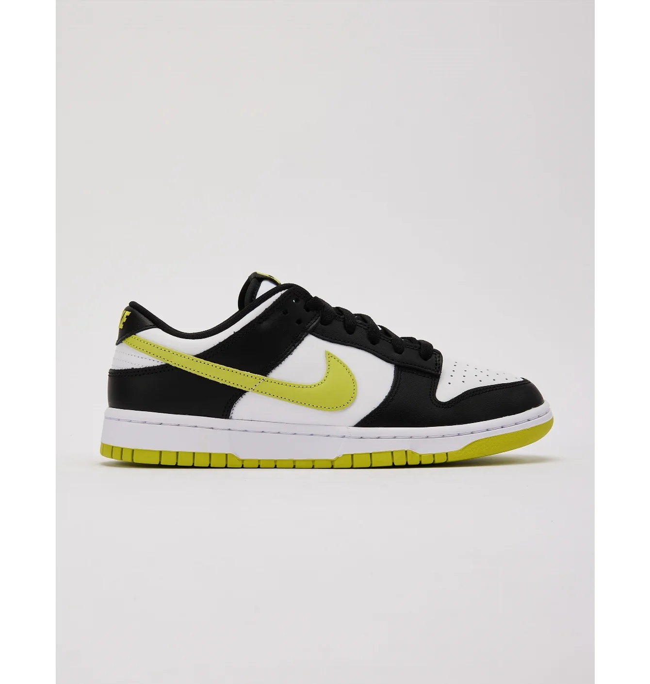 Кросівки чоловічі Nike Dunk Low Retro Black/White DV0833-110
