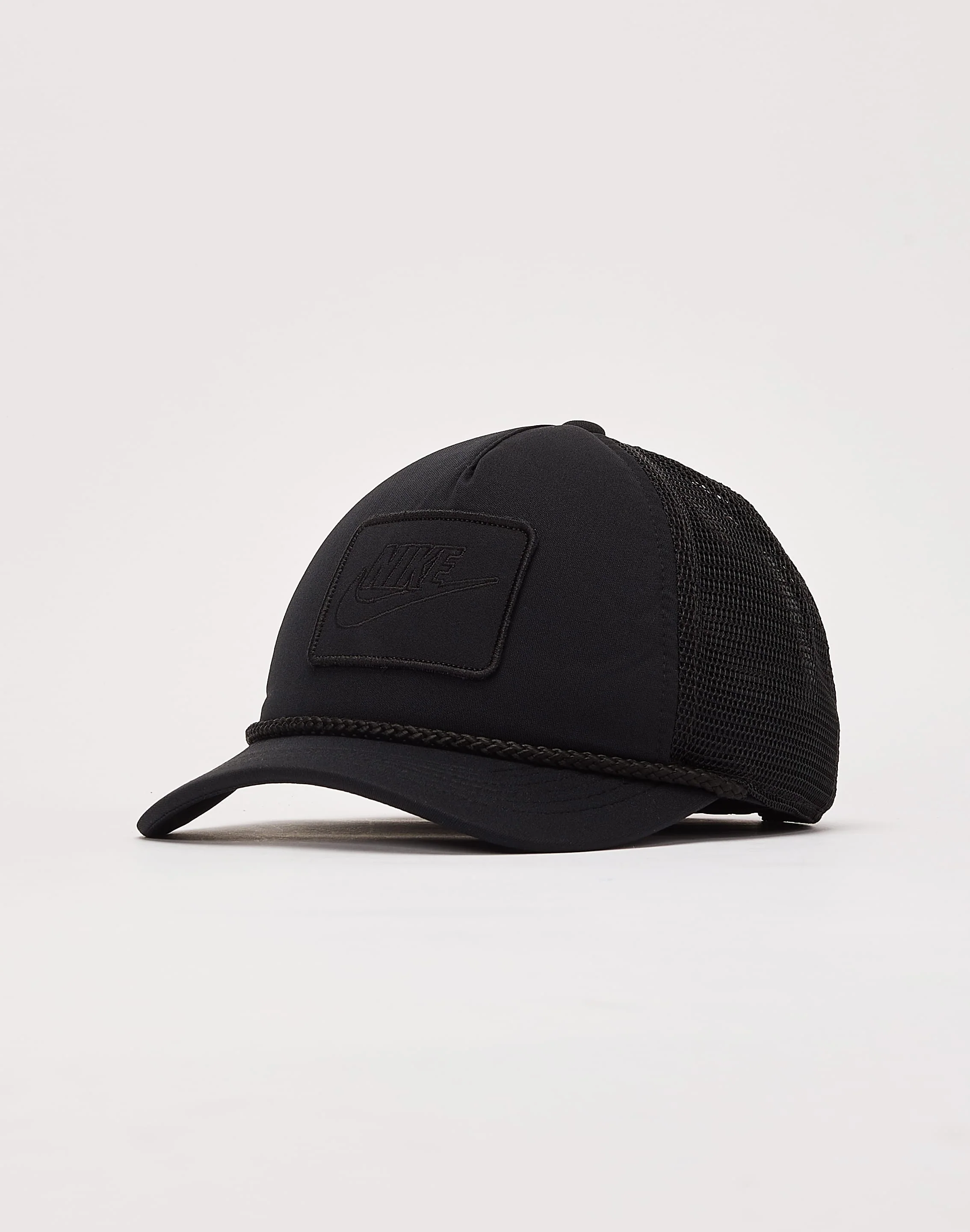 NIKE Dri-FIT Rise Structured Trucker Hat
