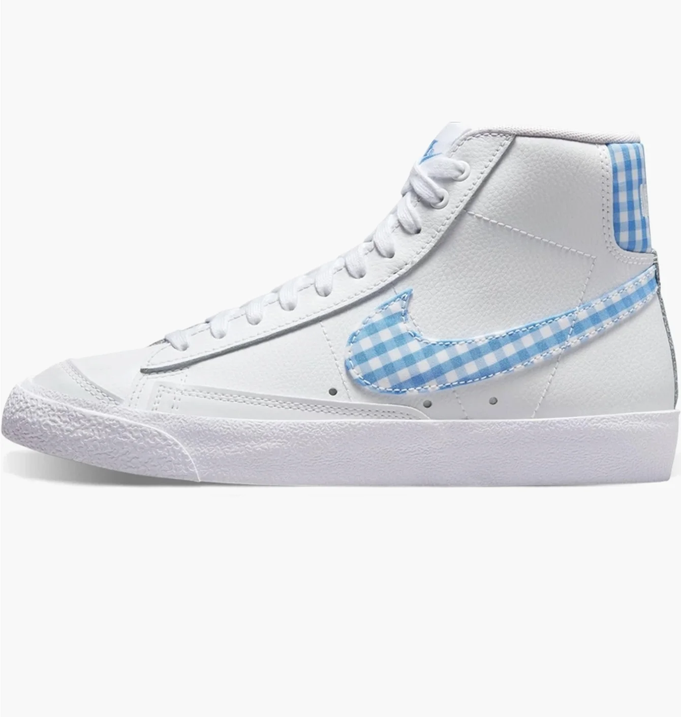 Кросівки жіночі Nike Blazer Mid 77 White FD9163-101