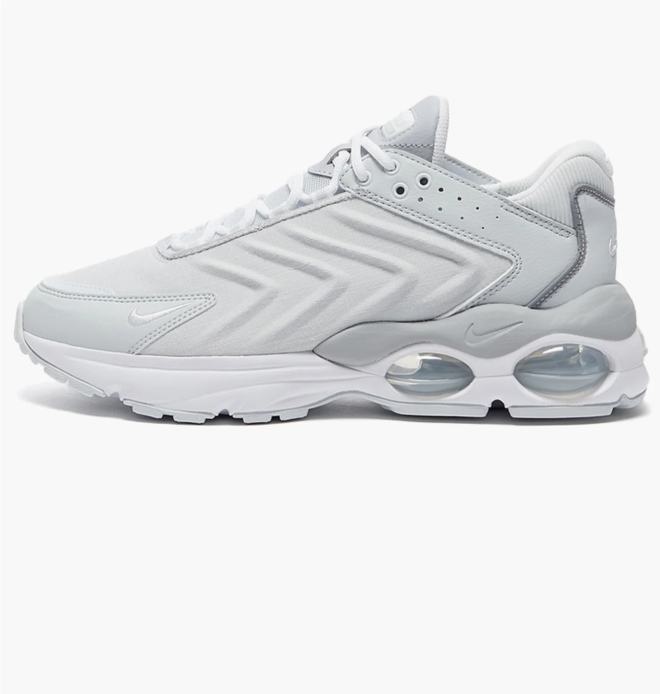 Кросівки чоловічі Nike Sportswear Air Max Tw White DV7721-002