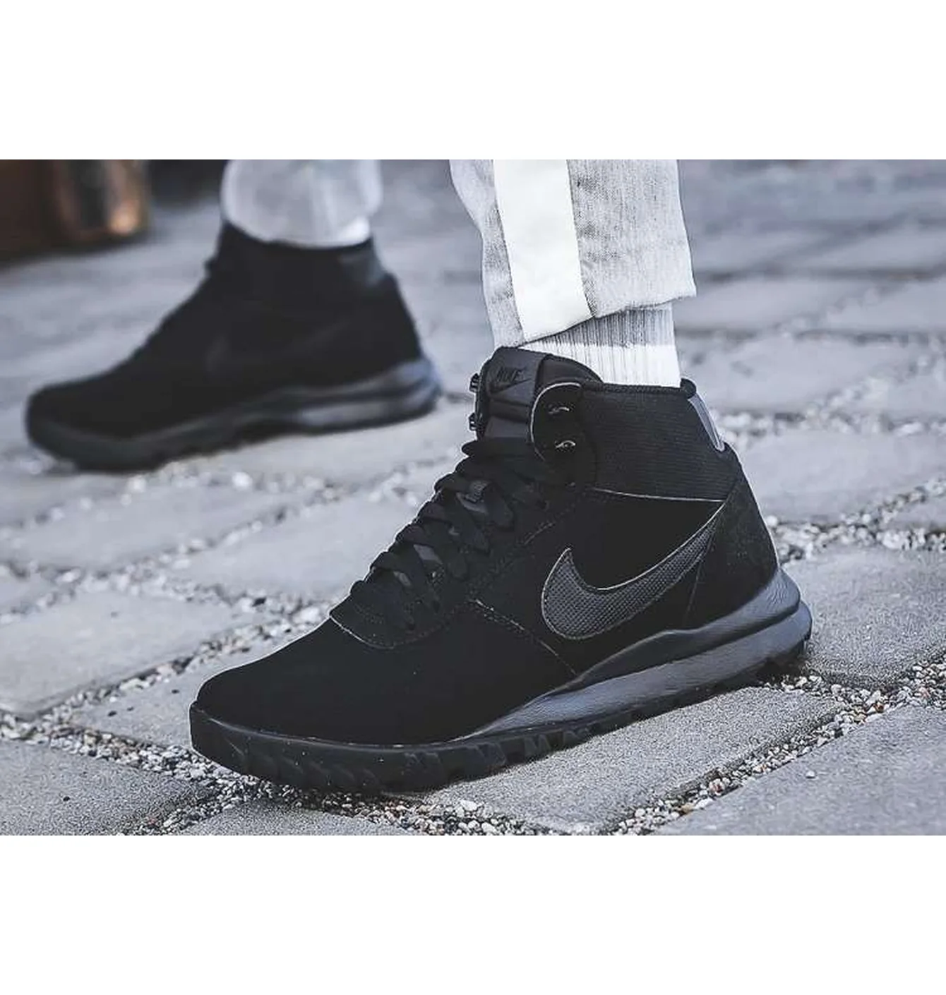 Черевики чоловічі Nike Hoodland Suede Black 654888-090