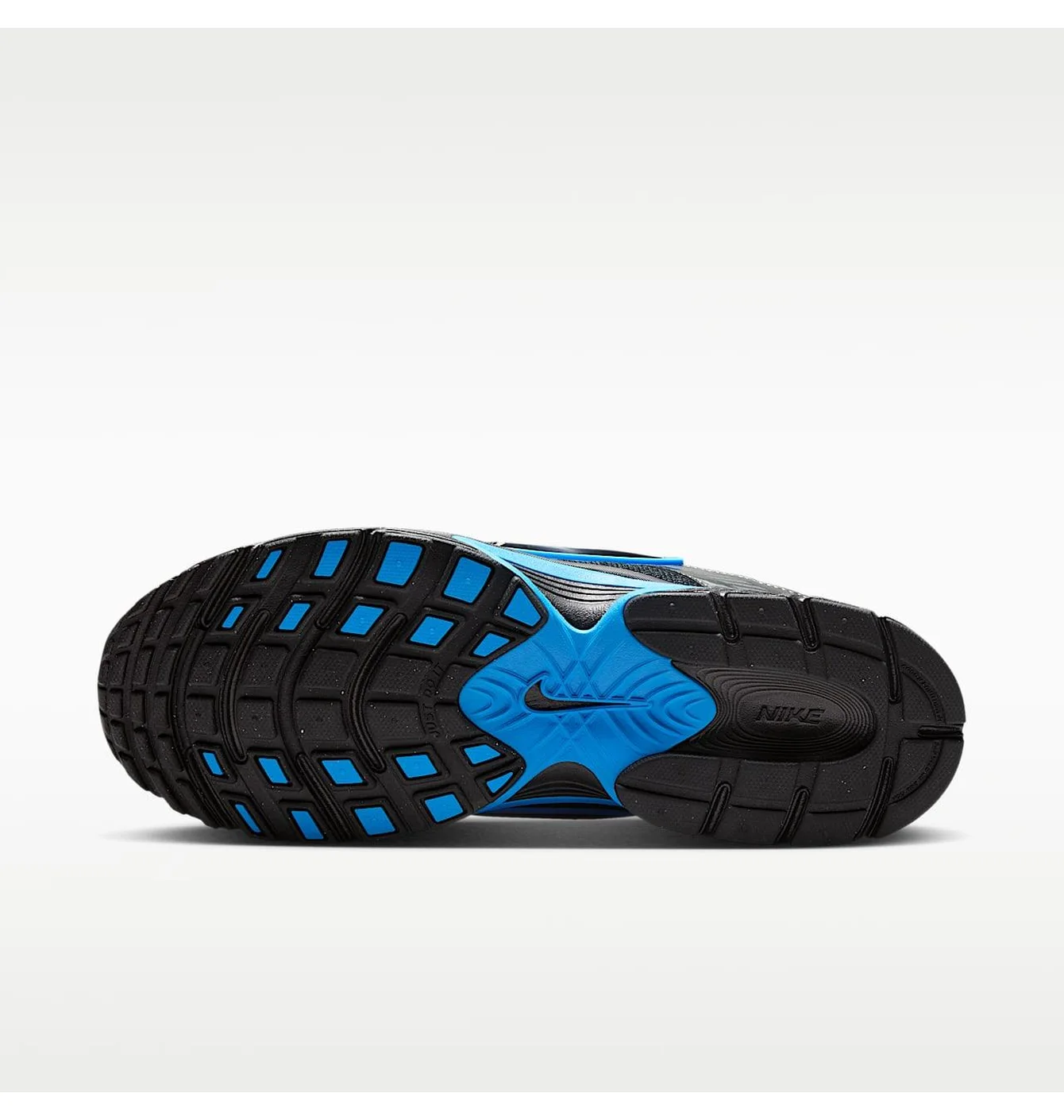 Кросівки чоловічі Nike V5 Rnr Black HJ5228-008