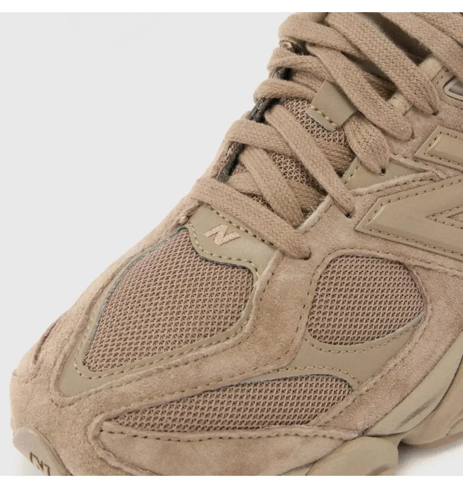 Кросівки унісекс New Balance 9060 Beige (U9060IWD)