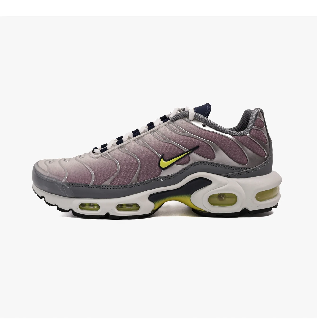 Кросівки жіночі Nike Air Max Plus Violet Dust Womens Lifestyle Shoe Violet/White FN8007-500
