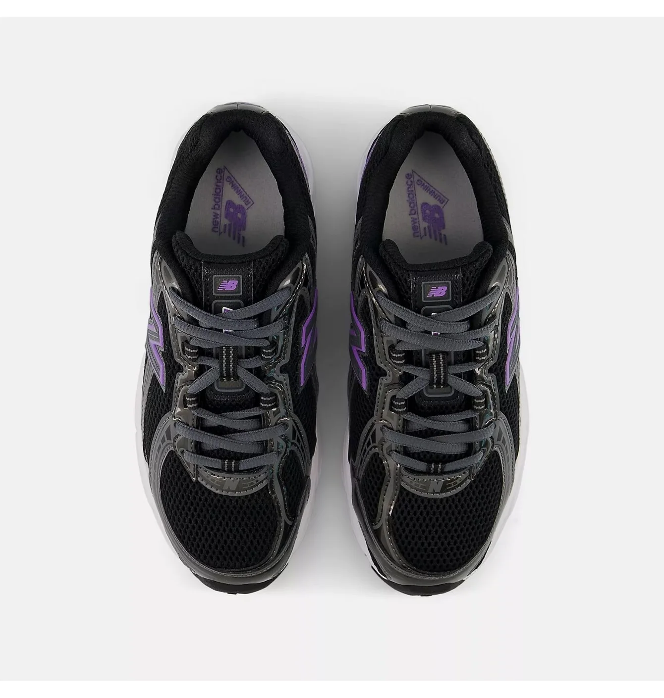 Кросівки жіночі New Balance 740 Black G74058I