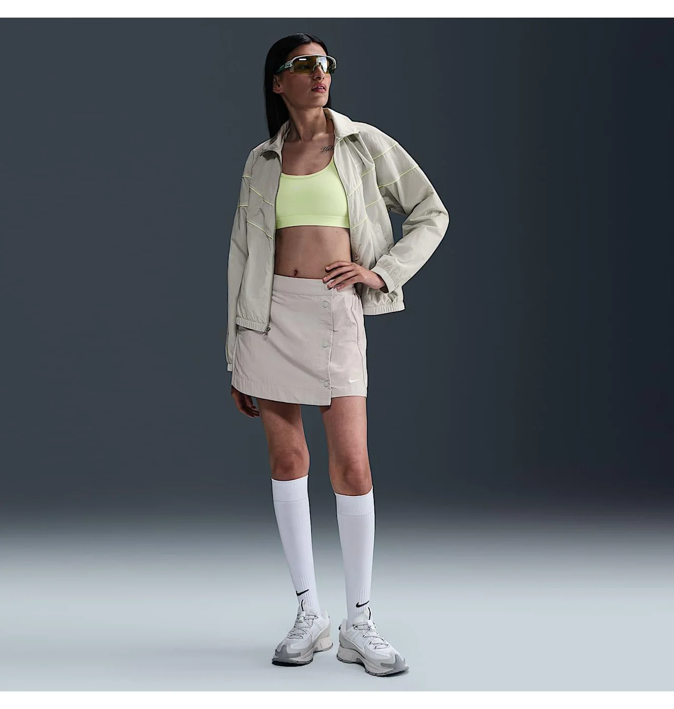 Шорти жіночі Nike Nsw Essntl Wvn Mr 3 Skort Grey HM6979-034