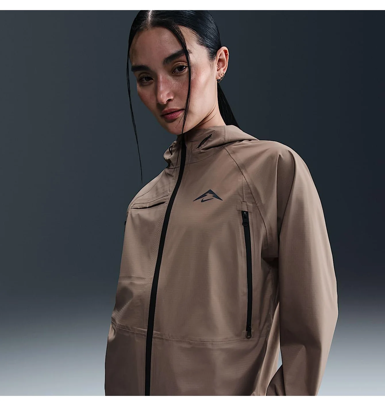 Вітровка жіноча Nike Trail Storm-Fit Adv Brown FV6406-233