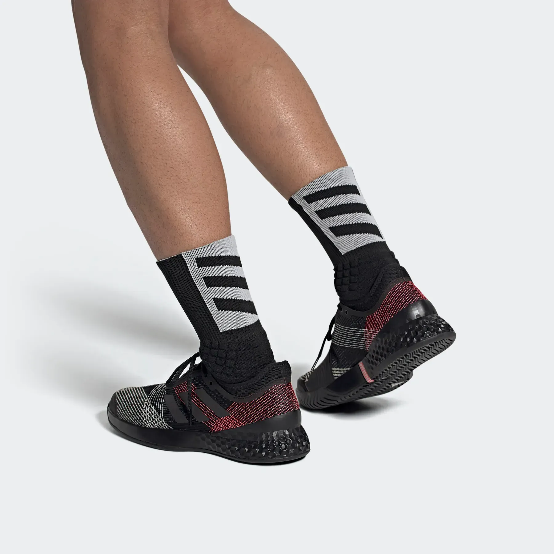 Кросівки чоловічі Adidas Ubersonic 3 Hard (FW4796)