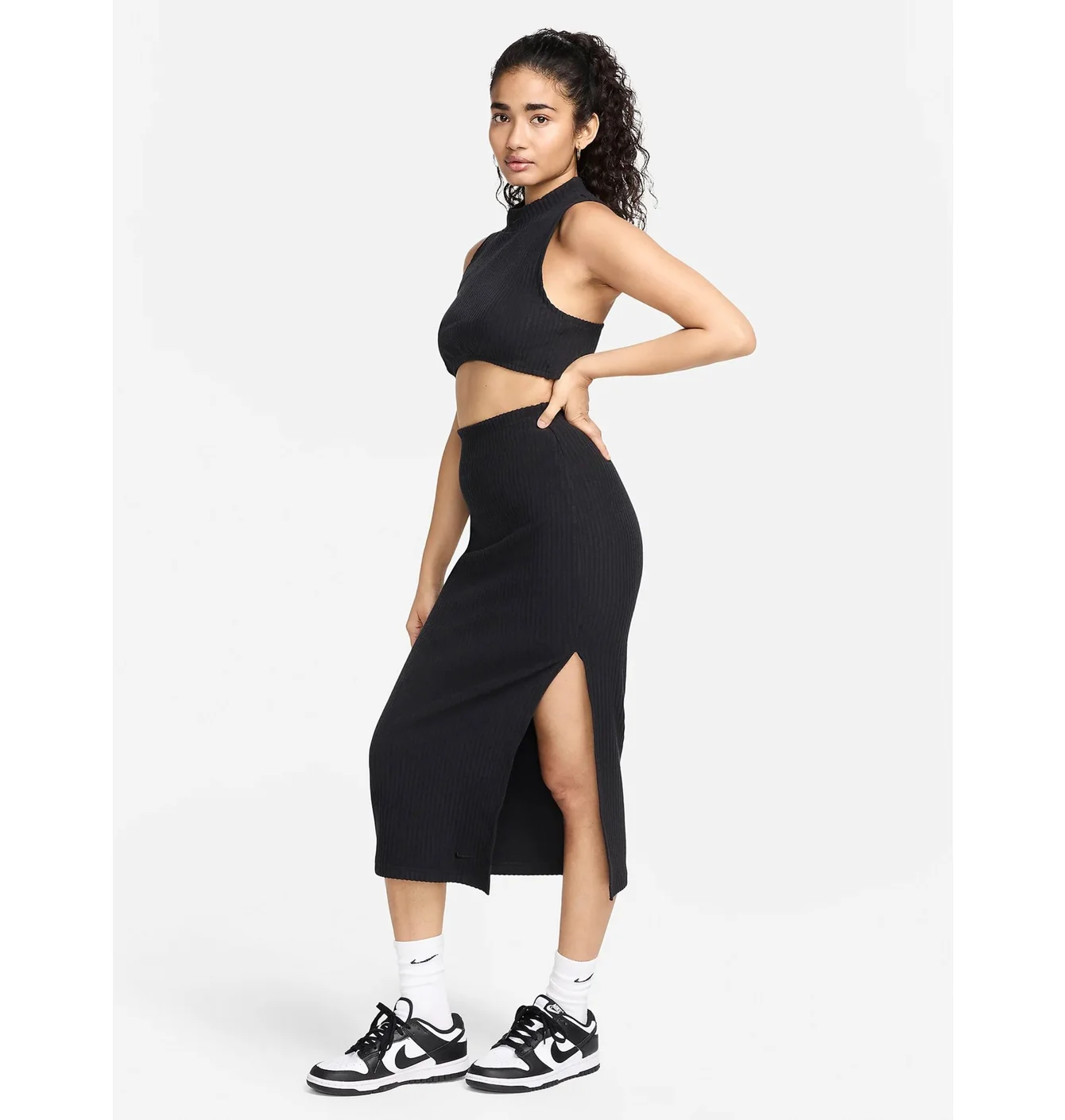 Спідниця жіноча Nike W Nsw Nk Chll Knt Rib Md Skirt Black FQ1636-010