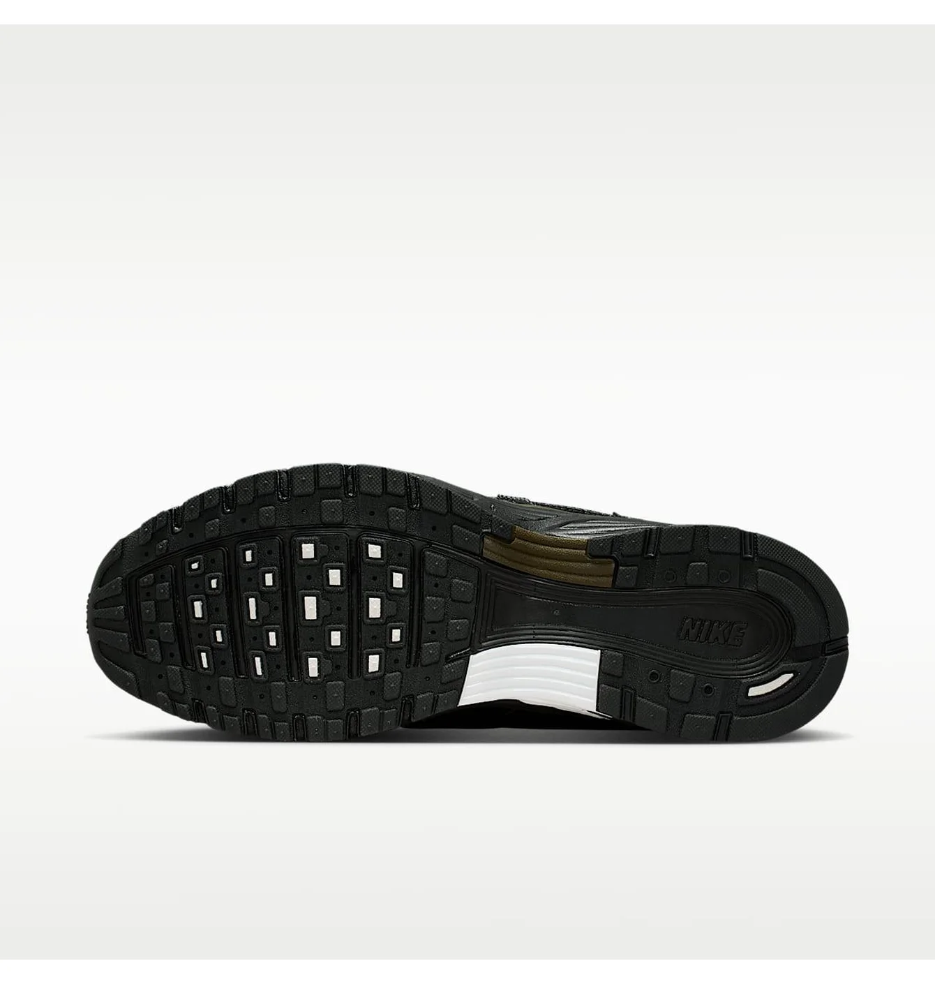 Кросівки чоловічі Nike P-6000 Black IQ0298-010