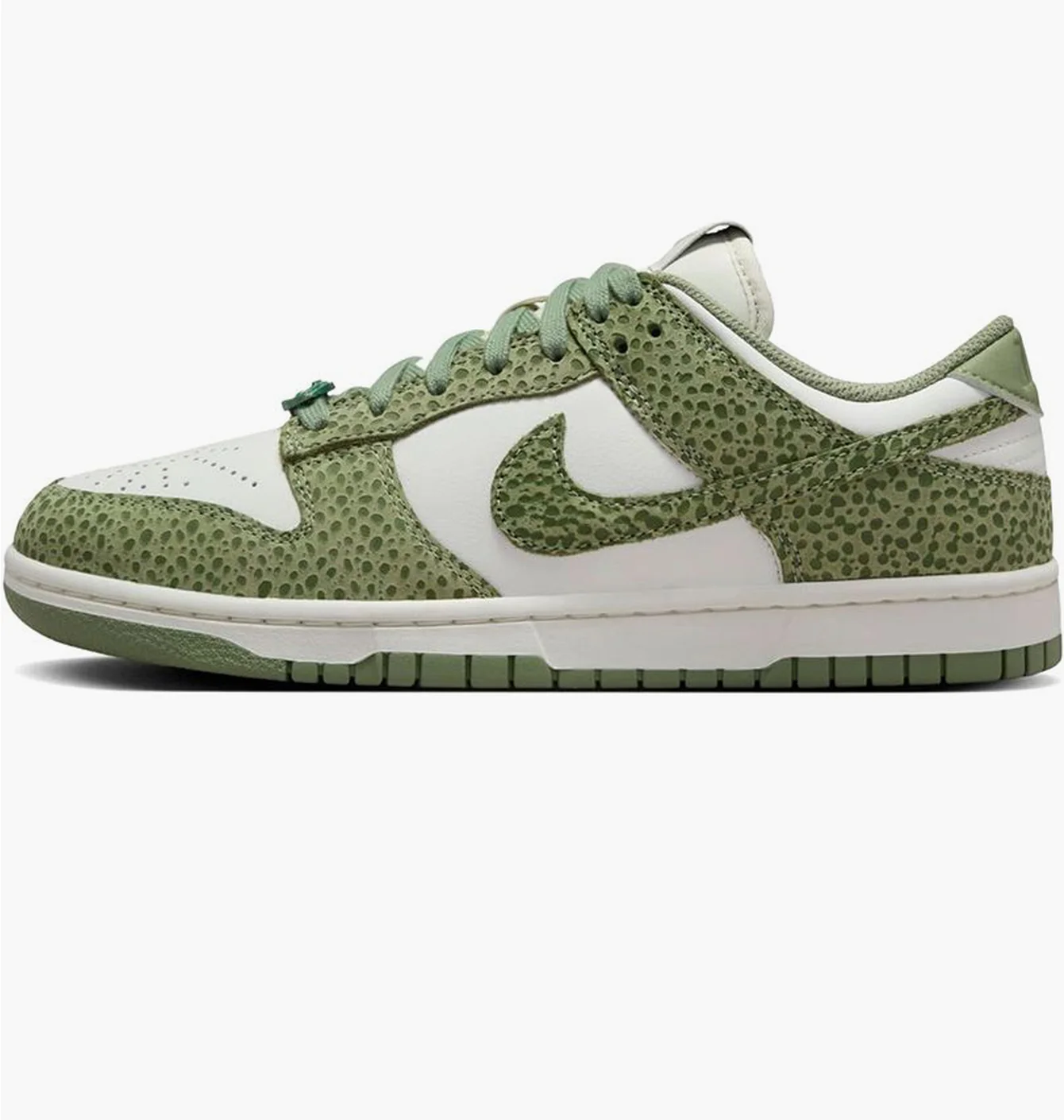 Кросівки жіночі Nike Dunk Low Green/White FV6516-300