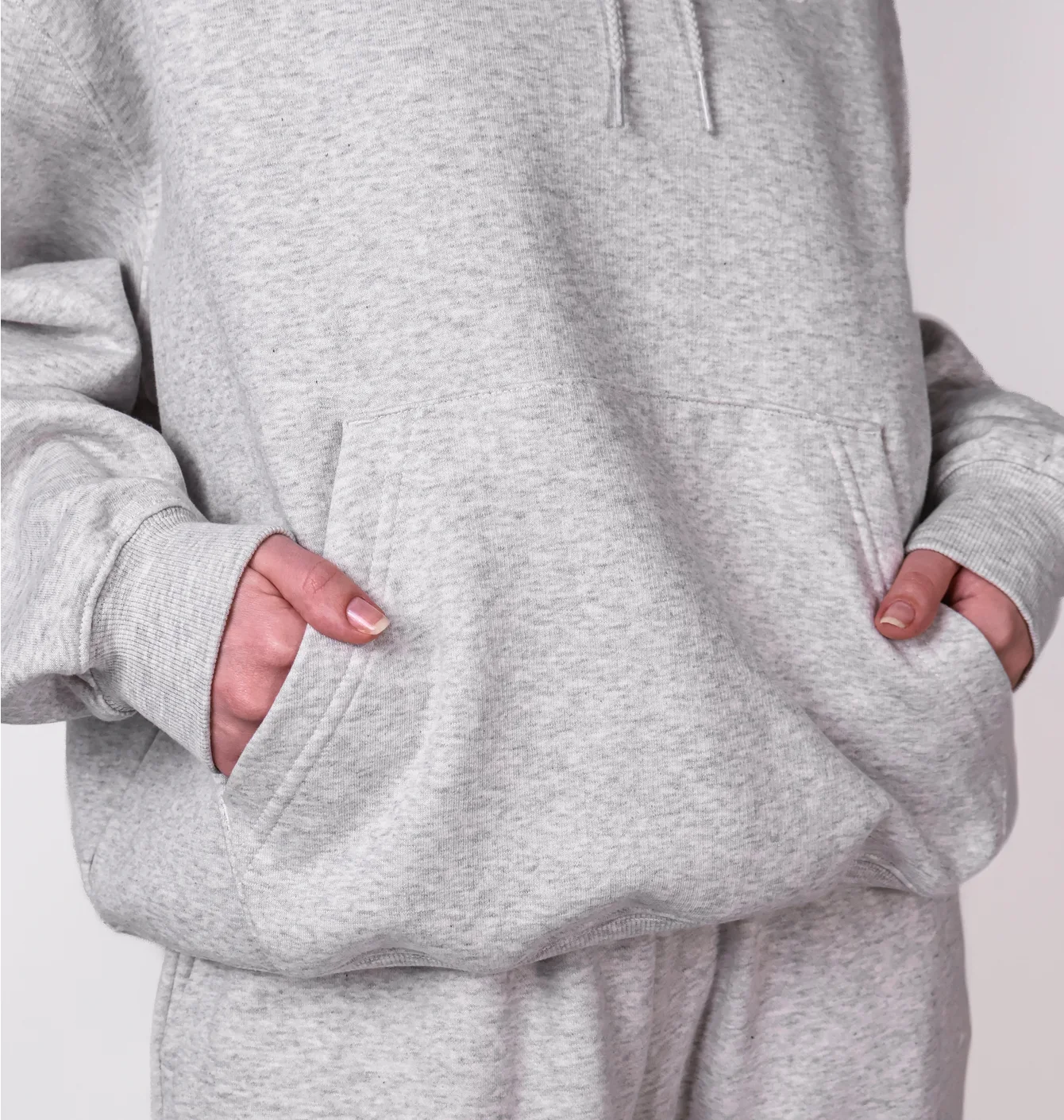 Світшот жіночий New Balance Sport Essentials Fleece Grey WT41510AHH