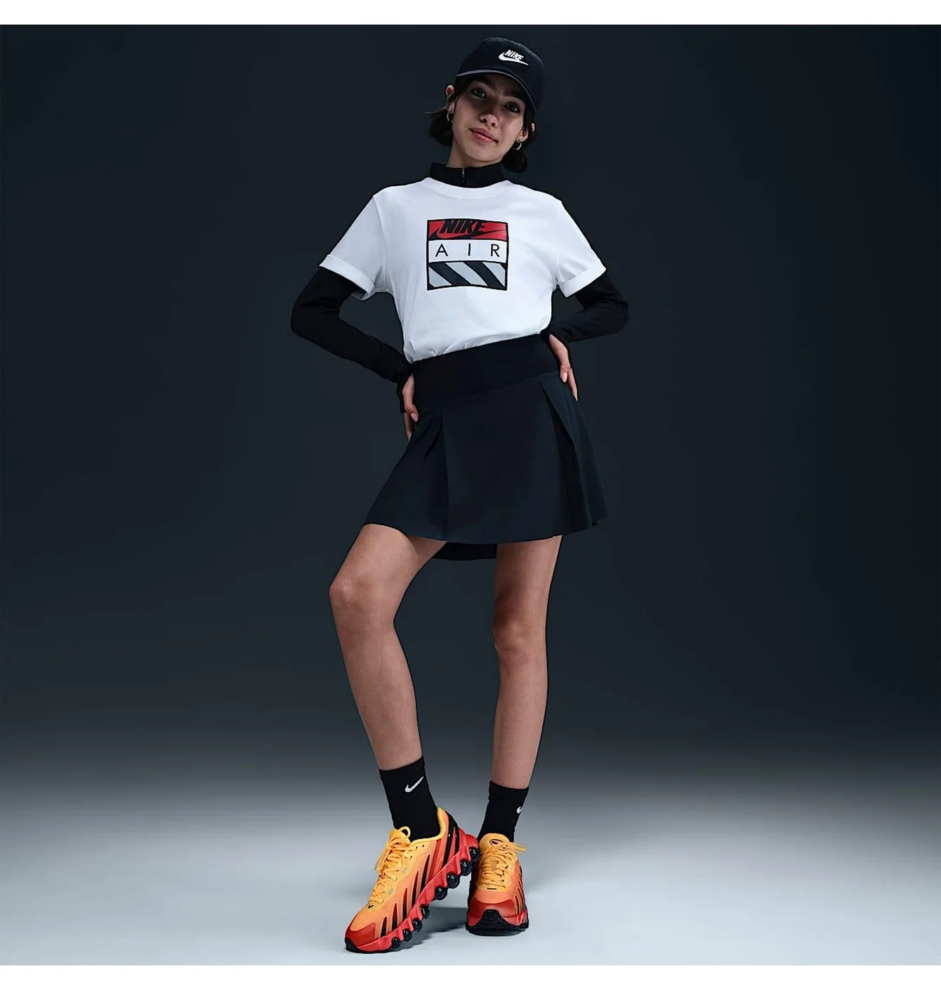 Кросівки дитячі Nike Air Max Dn8 (Gs) Orange HF7310-800