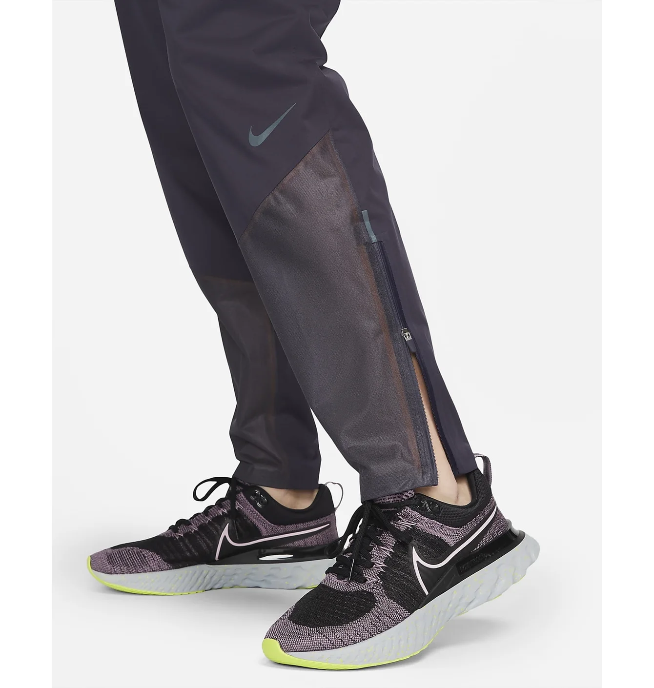 Штани жіночі Nike Womens Running Pants Violet DD6819-540