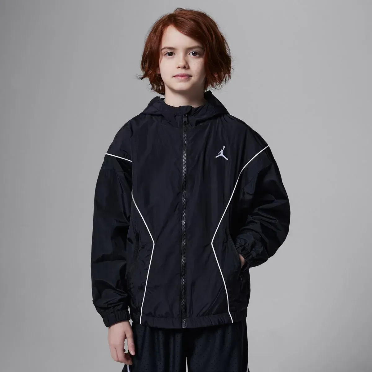 Вітровка дитяча Jordan Jdb Ess Draft Jacket / Jdb Ess Draft Jacket (95D689-023)