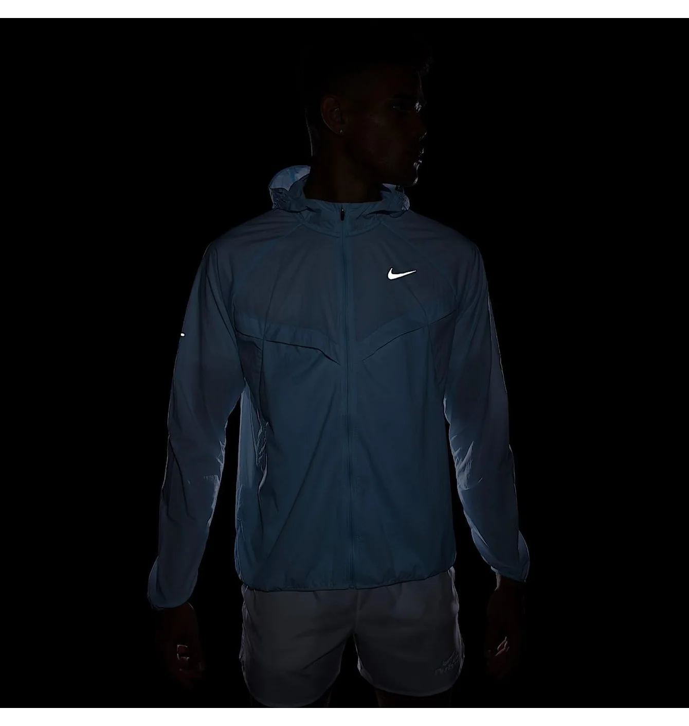 Вітровка чоловіча Nike Running Division Stride Light Blue HV4548-474