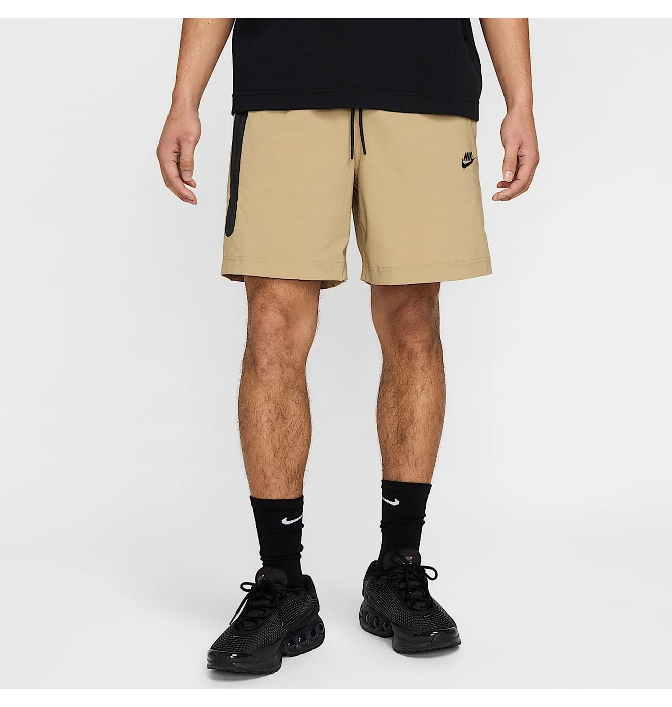 Шорти чоловічі Nike Tech Beige HQ0470-297