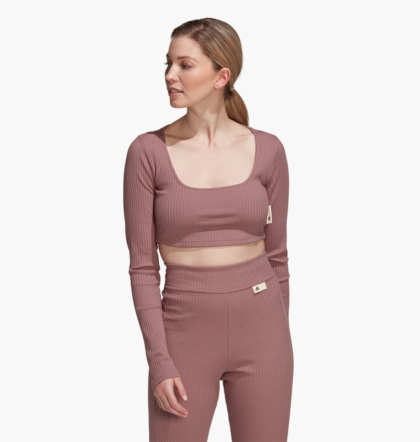 Лонгслів жіночий Adidas Studio Lounge Ribbed Cropped Long Sleeve Tee Brown Hh8500