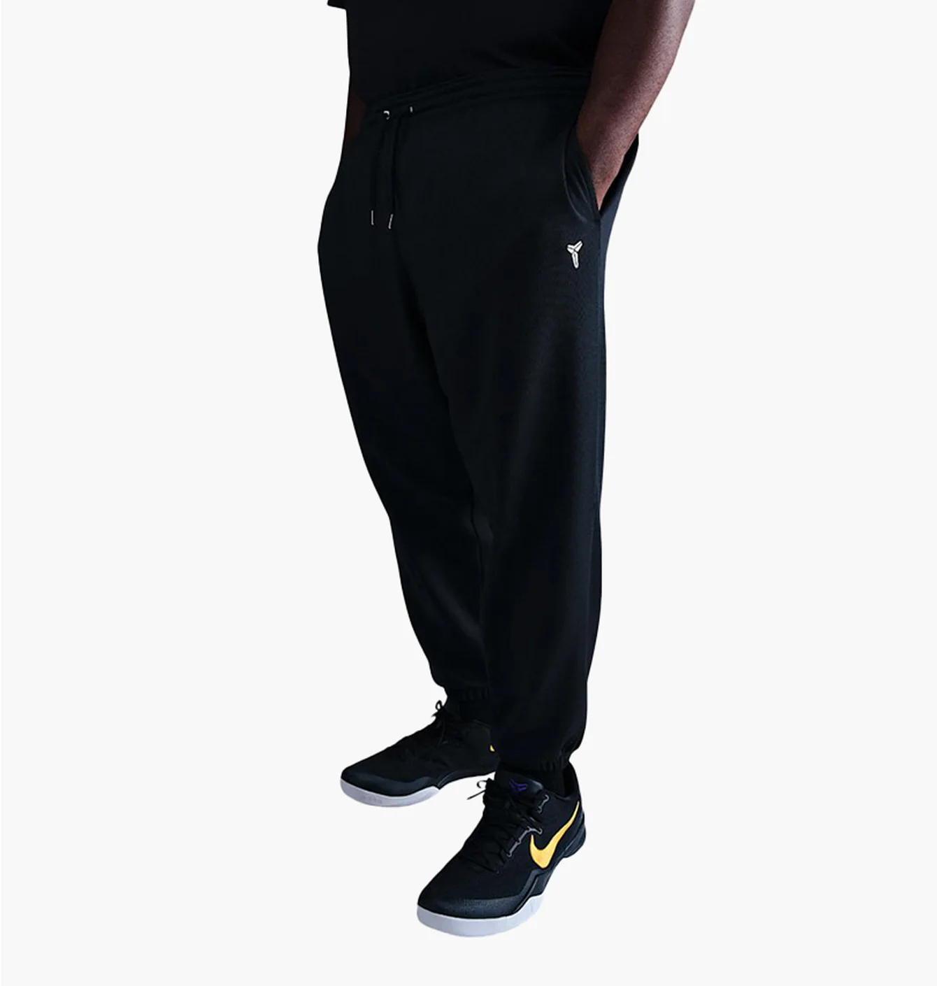 Штани унісекс Nike Kobe Therma-Fit Basketball Pants Black HJ8113-010