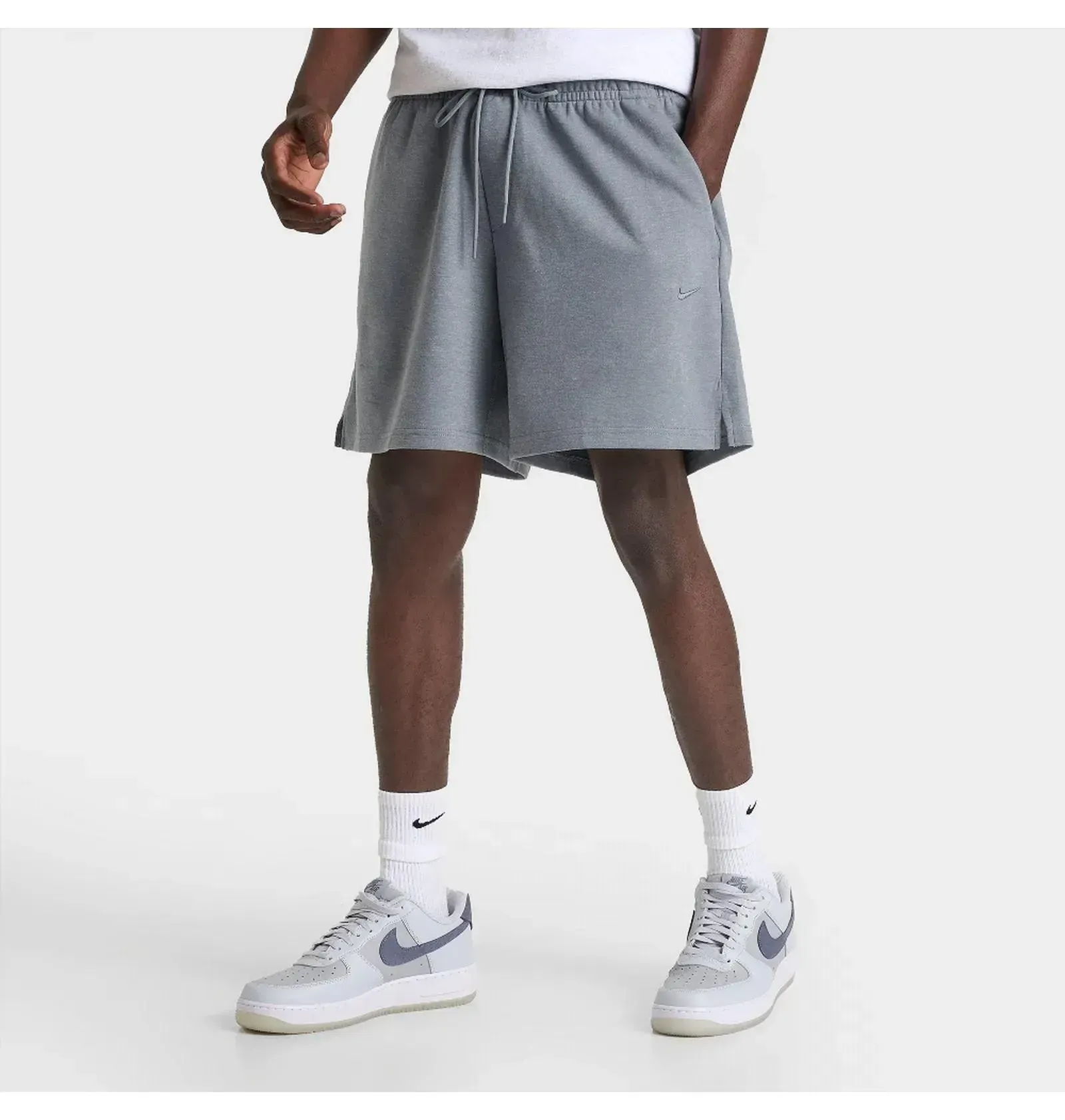 Шорти чоловічі Nike Primary Dri-Fit Uv Unlined 7 Versatile Shorts Grey (FZ0961-065)