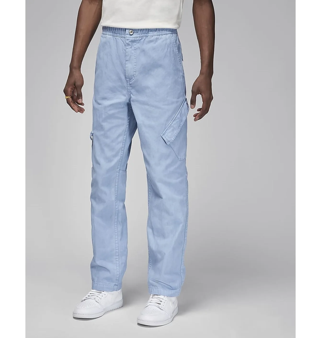 Штани чоловічі Air Jordan Chicago Essentials Light Blue FN6364-436