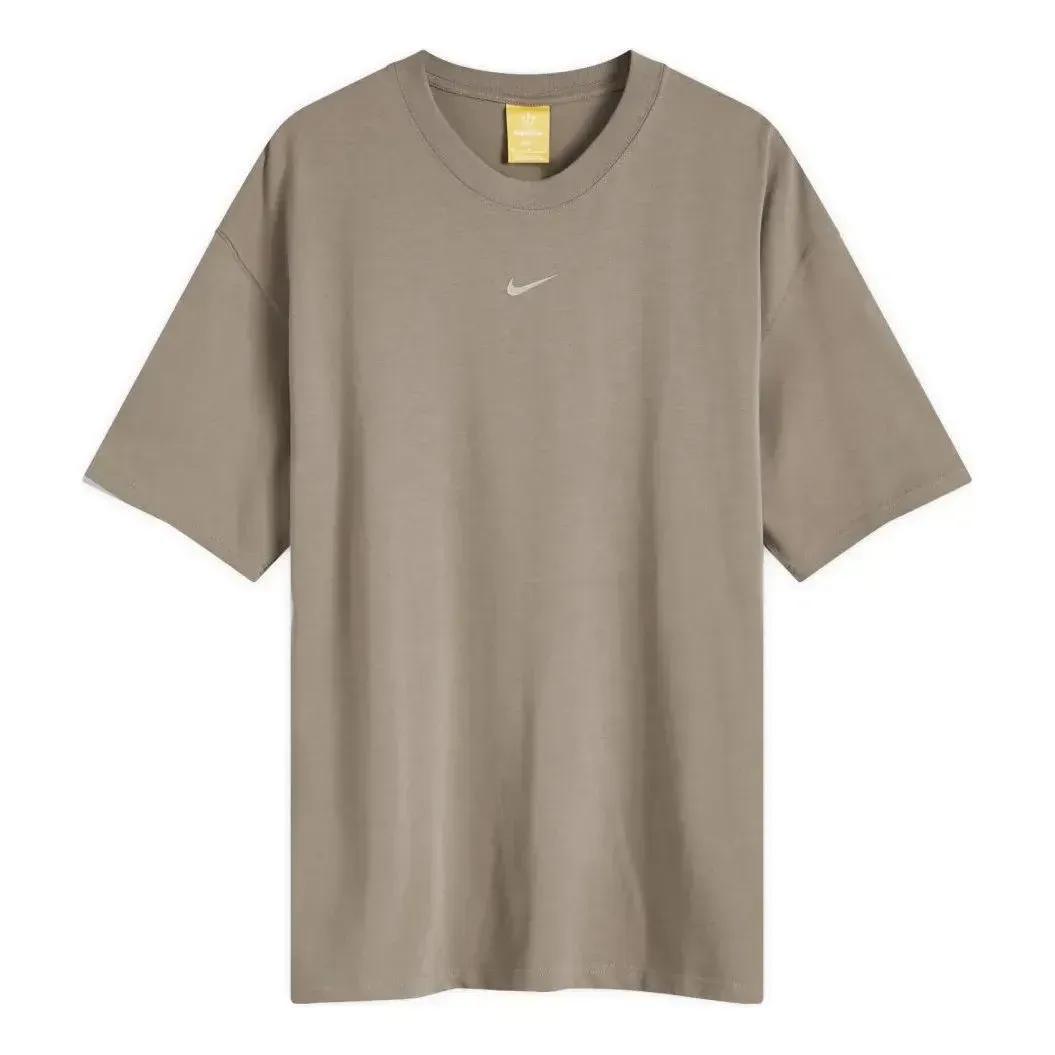 Футболка унісекс Nike Nike X Nocta Big Body Cs T-Shirt 'Olive Grey' (FN7663-040)