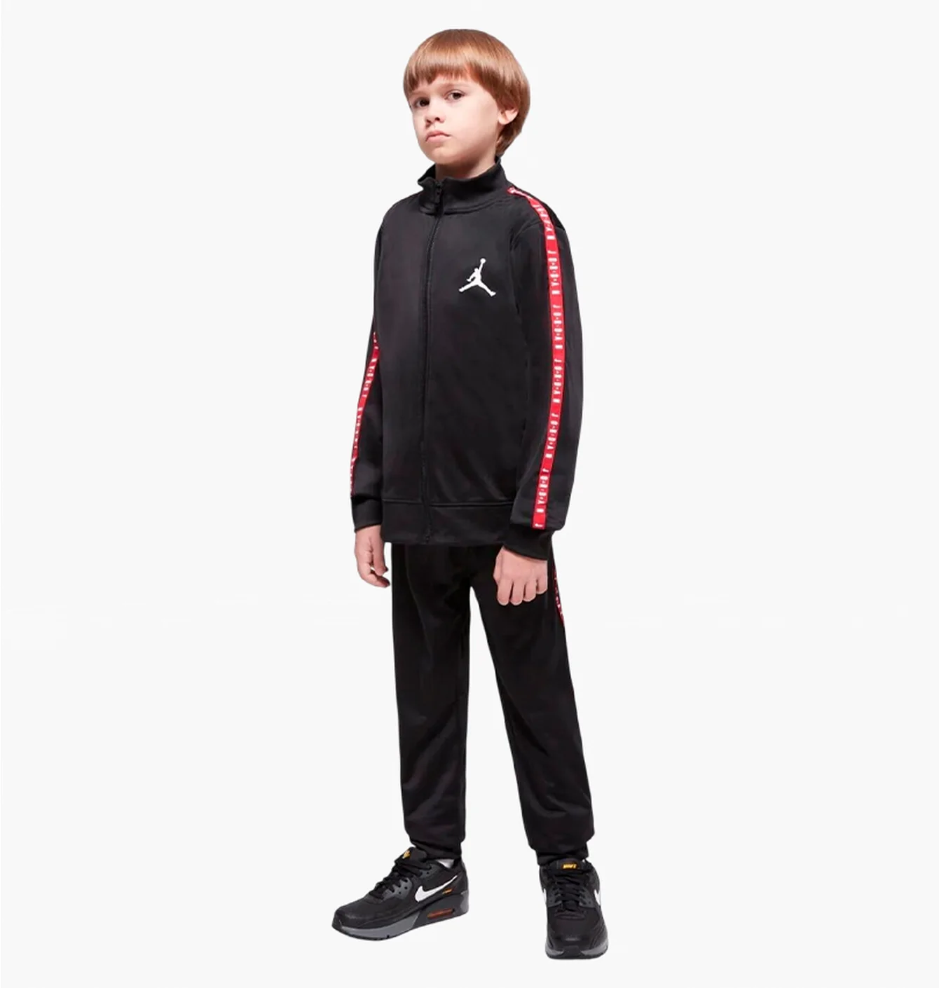 Спортивний костюм дитячий Air Jordan Futura Black 95A449-023
