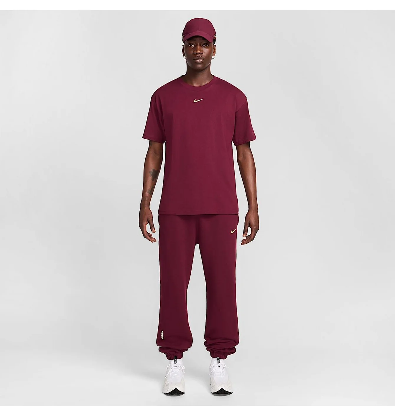 Футболка унісекс Nike Nocta Cs Short-Sleeve Tee Bordo HM5774-638