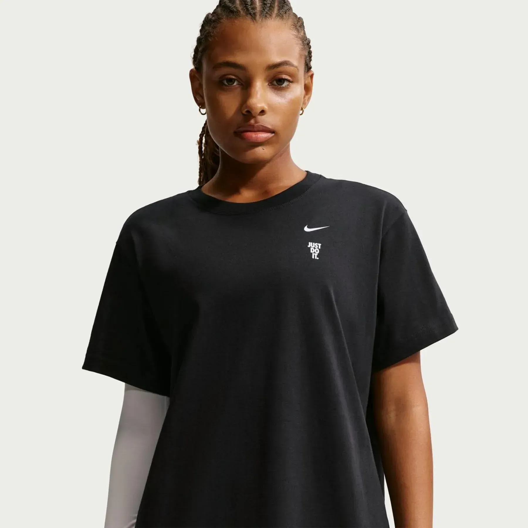 Футболка жіноча Nike Basketball (IM0301-010)