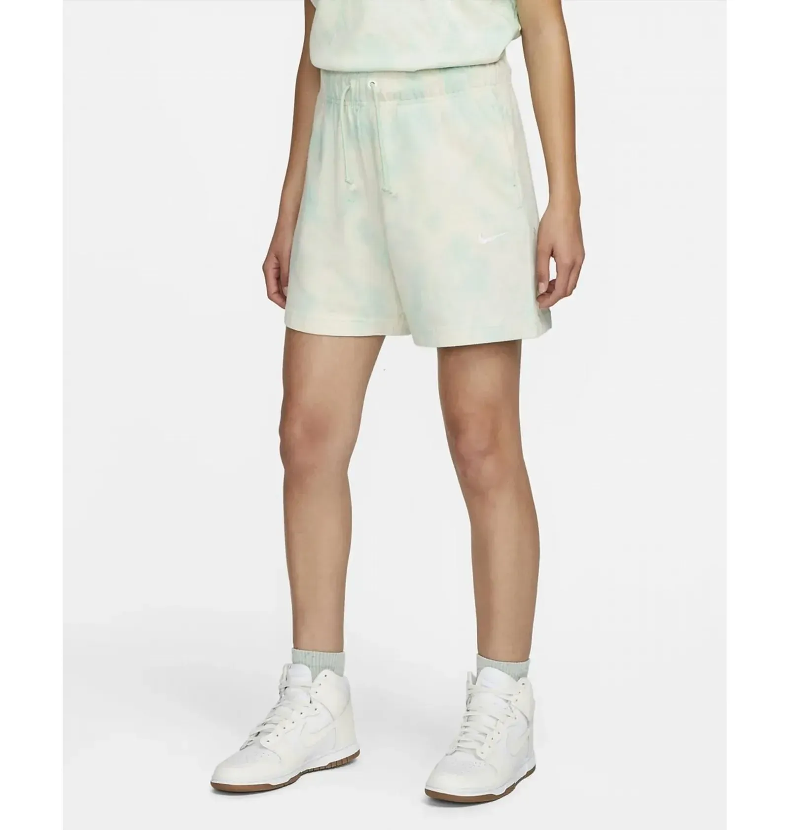 Шорти жіночі Nike Washed Jersey Shorts (DM6712-379)