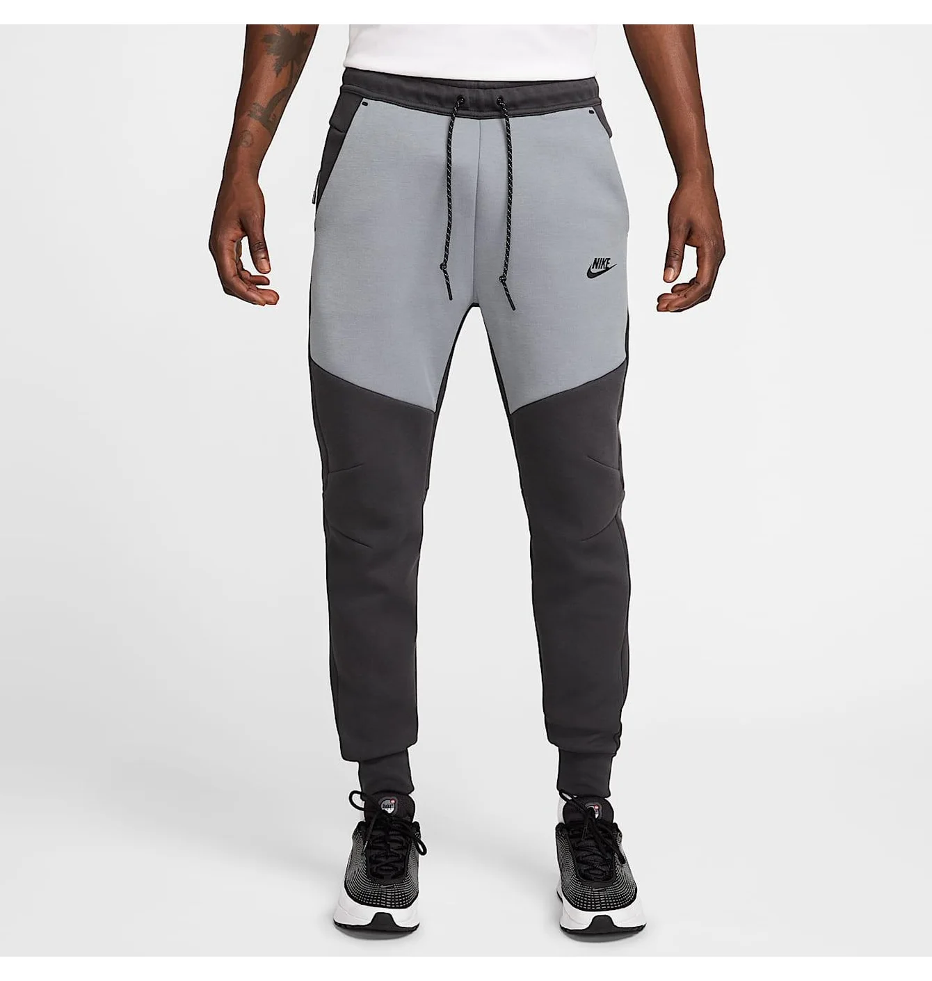 Штани чоловічі Nike Sportswear Tech Fleece Grey HV0959-061