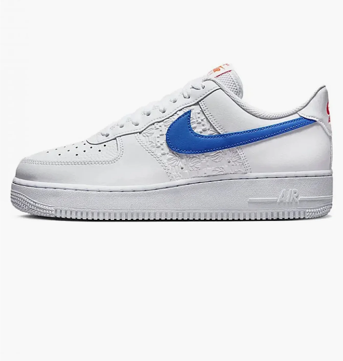 Кросівки чоловічі Nike Air Force 1 07 White FD0667-100