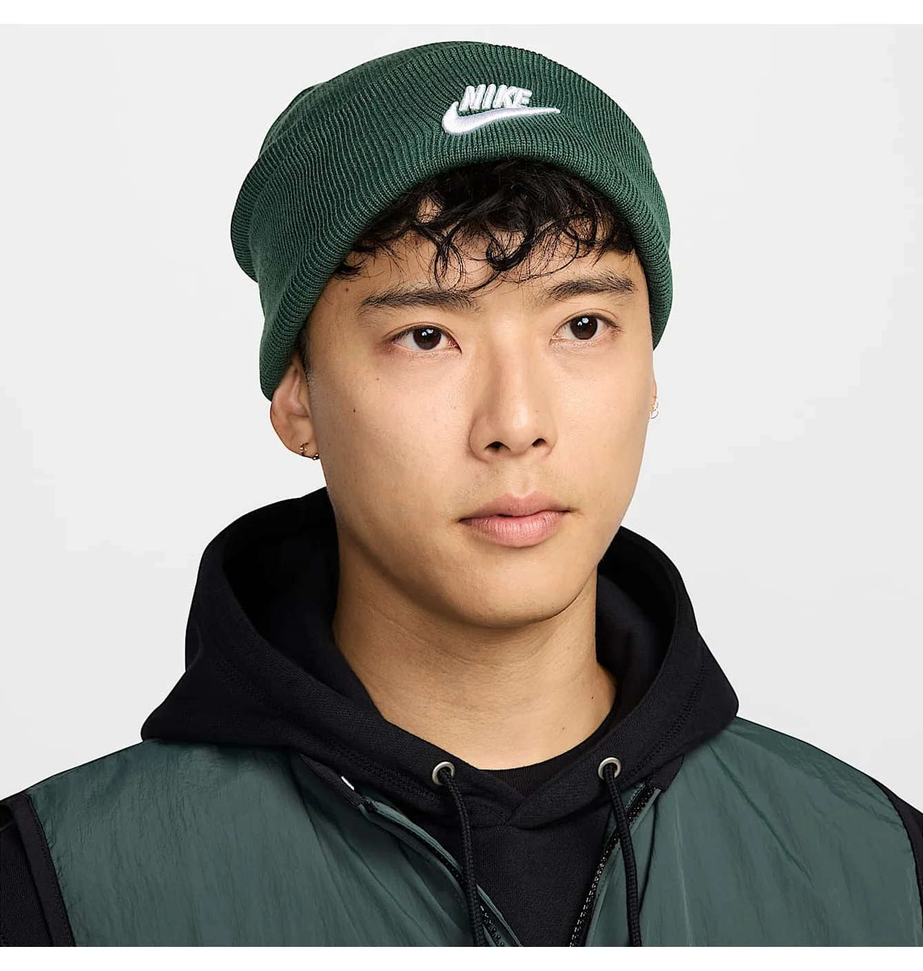 Шапка унісекс Nike Peak Futura Beanie Green HF0186-323