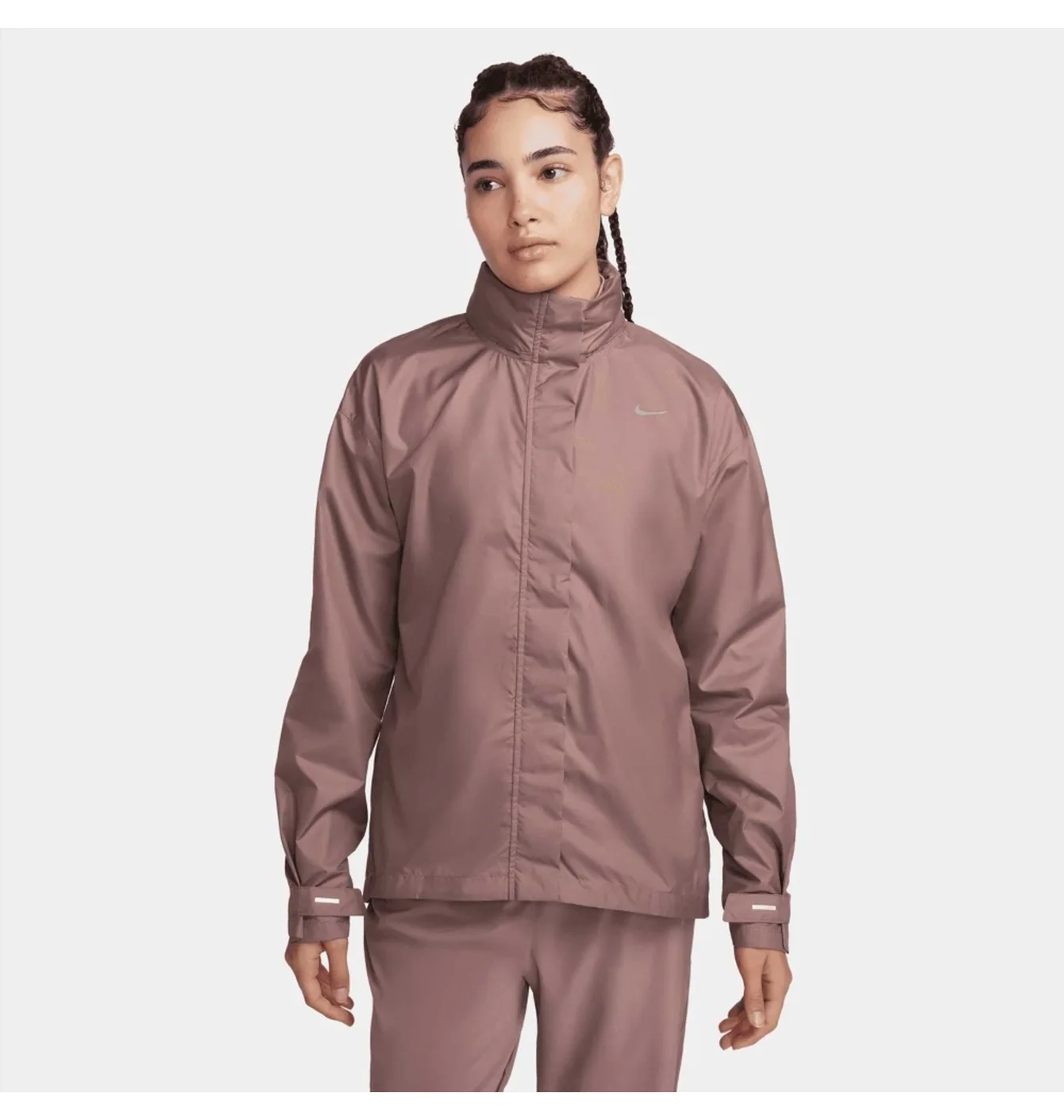 Куртка жіноча Nike Fast Repel Brown FB7451-208