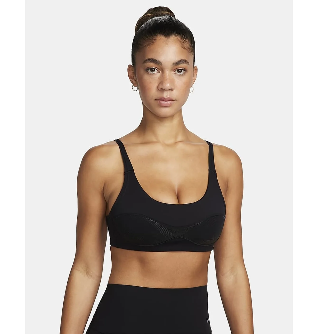 Топ жіночий Nike Indy City Essential Black FB4114-010