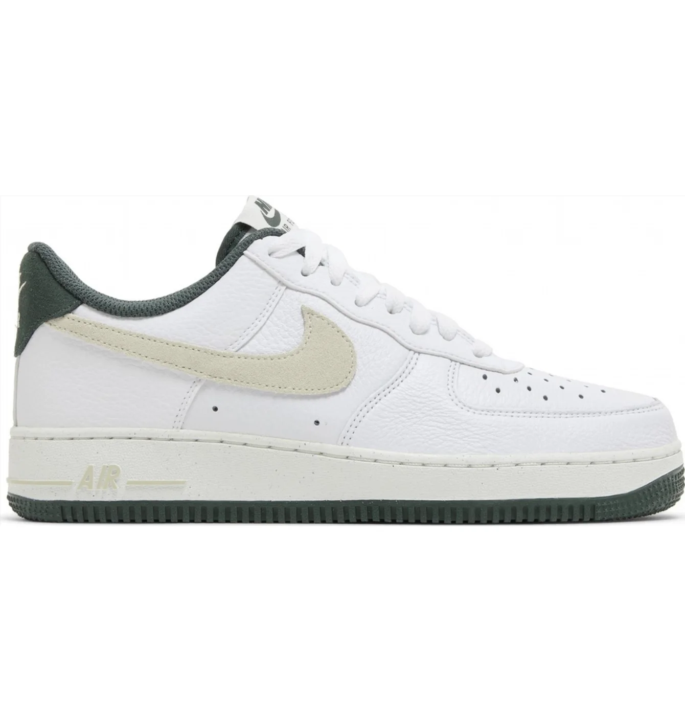 Кросівки чоловічі Nike Air Force 1 White HF1939-100