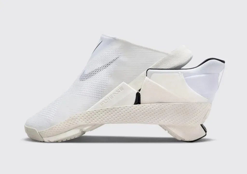 Кросівки чоловічі Nike Go Flyease White (CW5883-101)