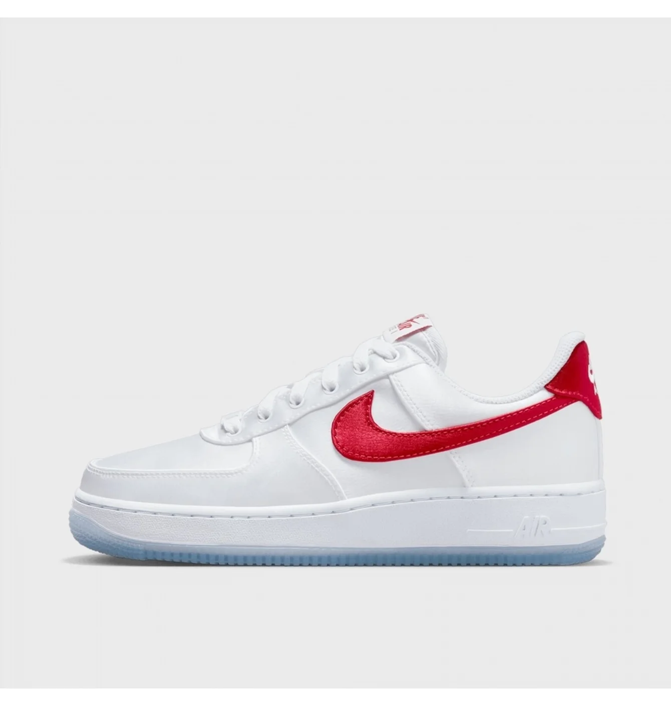 Кросівки жіночі Nike Air Force 1 07 Essentials Sneaker White DX6541-100