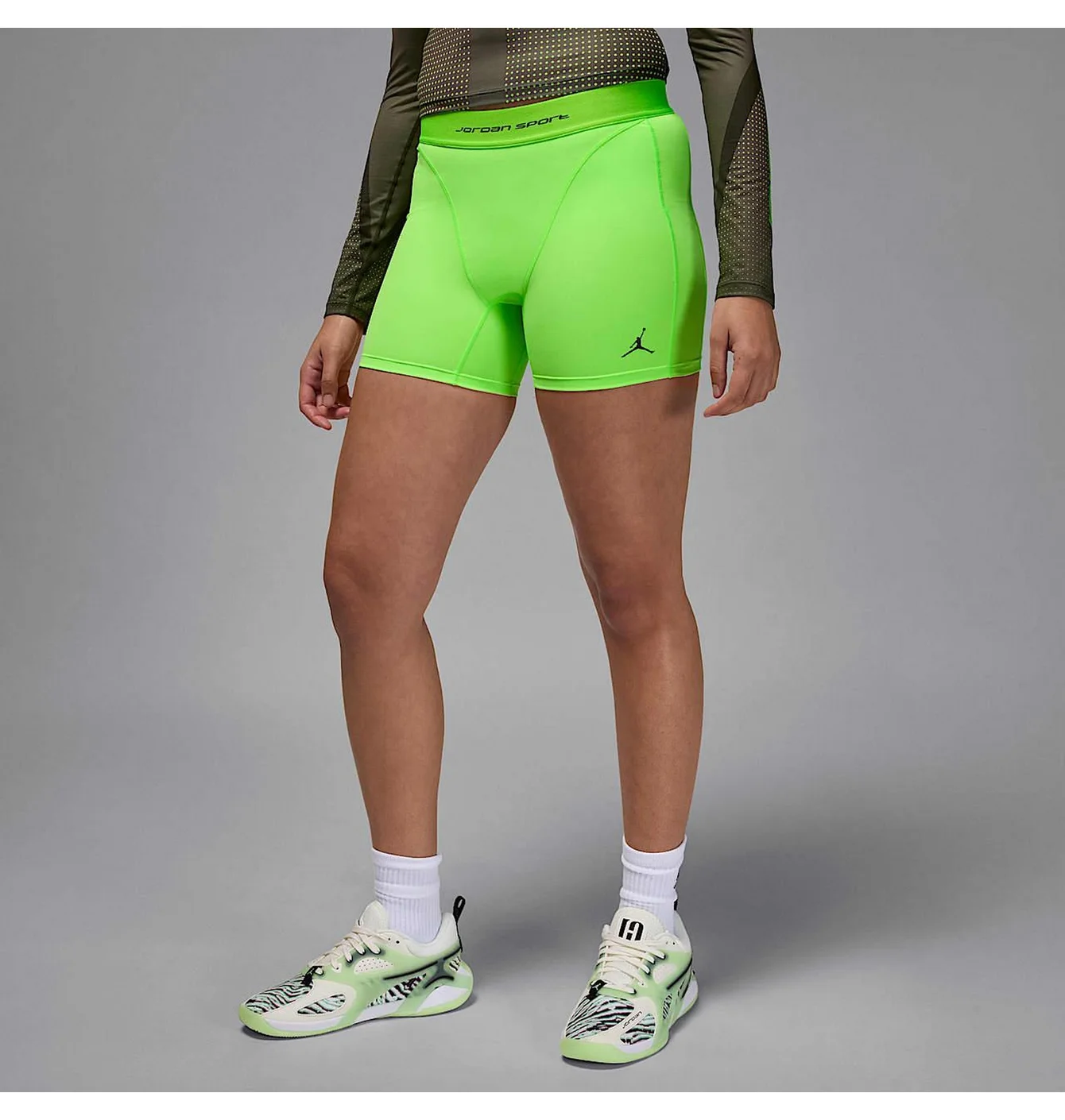 Шорти жіночі Air Jordan Sport Leak Protection Shorts Green HF9483-359