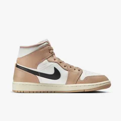 Кросівки жіночі Jordan 1 Mid (BQ6472-103)