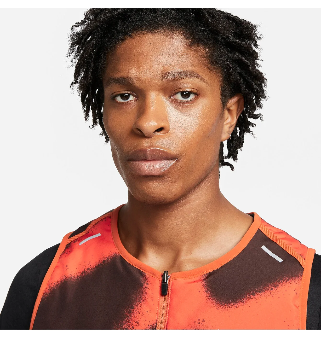 Жилетка чоловіча Nike Therma Fir Repel Wild Run Vest Orange DD6207-816