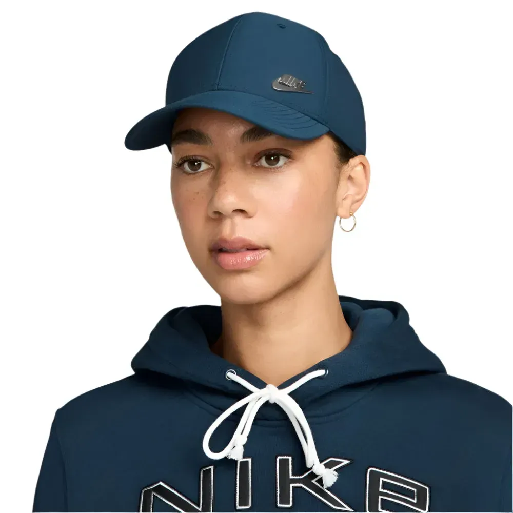Кепка Nike Dri-Fit Club Structured Metal Logo (FB5371-478)