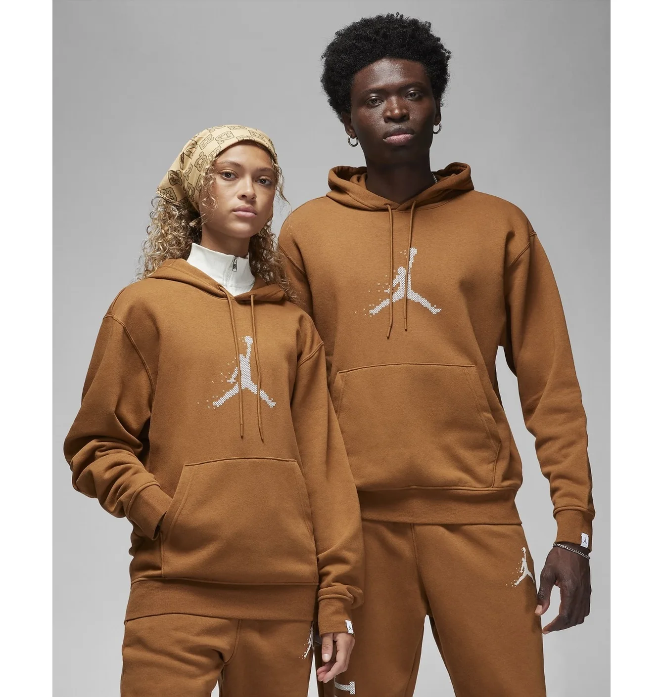 Худі унісекс Air Jordan Essentials Holiday Fleece Pullover Hoodie Brown FD7465-281
