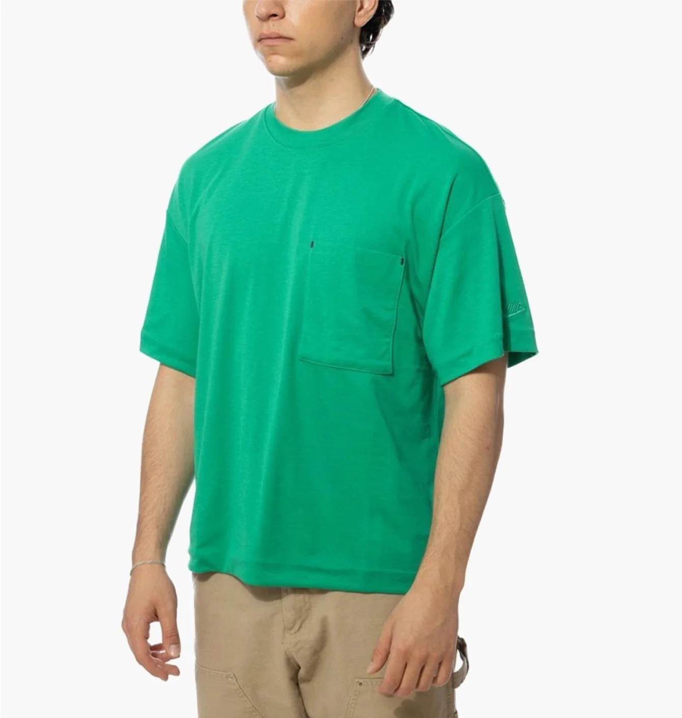 Футболка чоловіча Nike Sportswear Tech Pack Dri-Fit Short-Sleeve Top Green FB7392-324