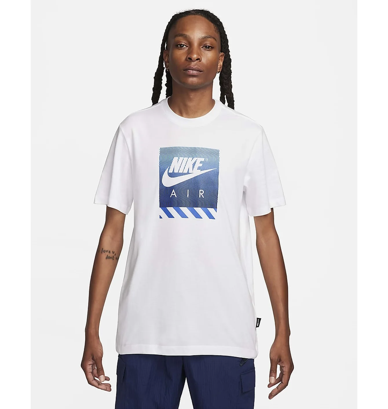 Футболка чоловіча Nike T-Shirt Sportswear White FQ3794-100