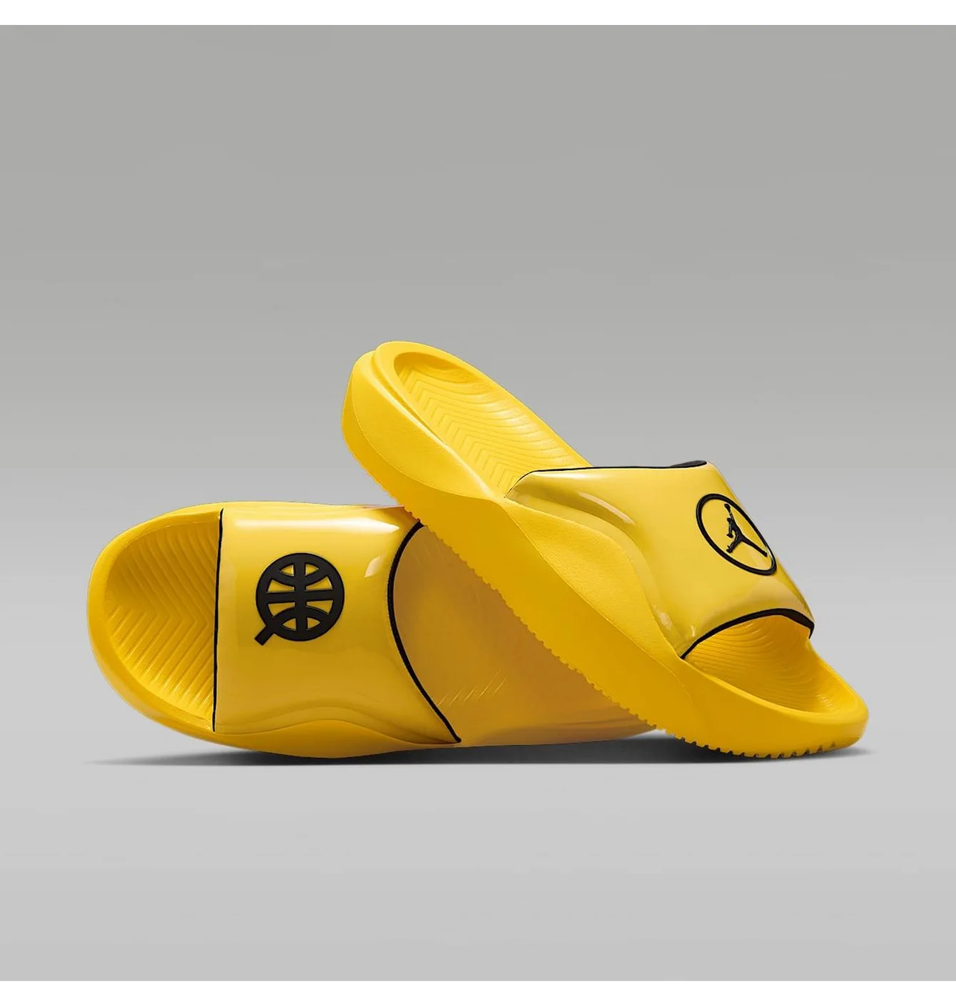 Тапочки чоловічі Air Jordan Franchise Slide Q54 Yellow HJ6694-700