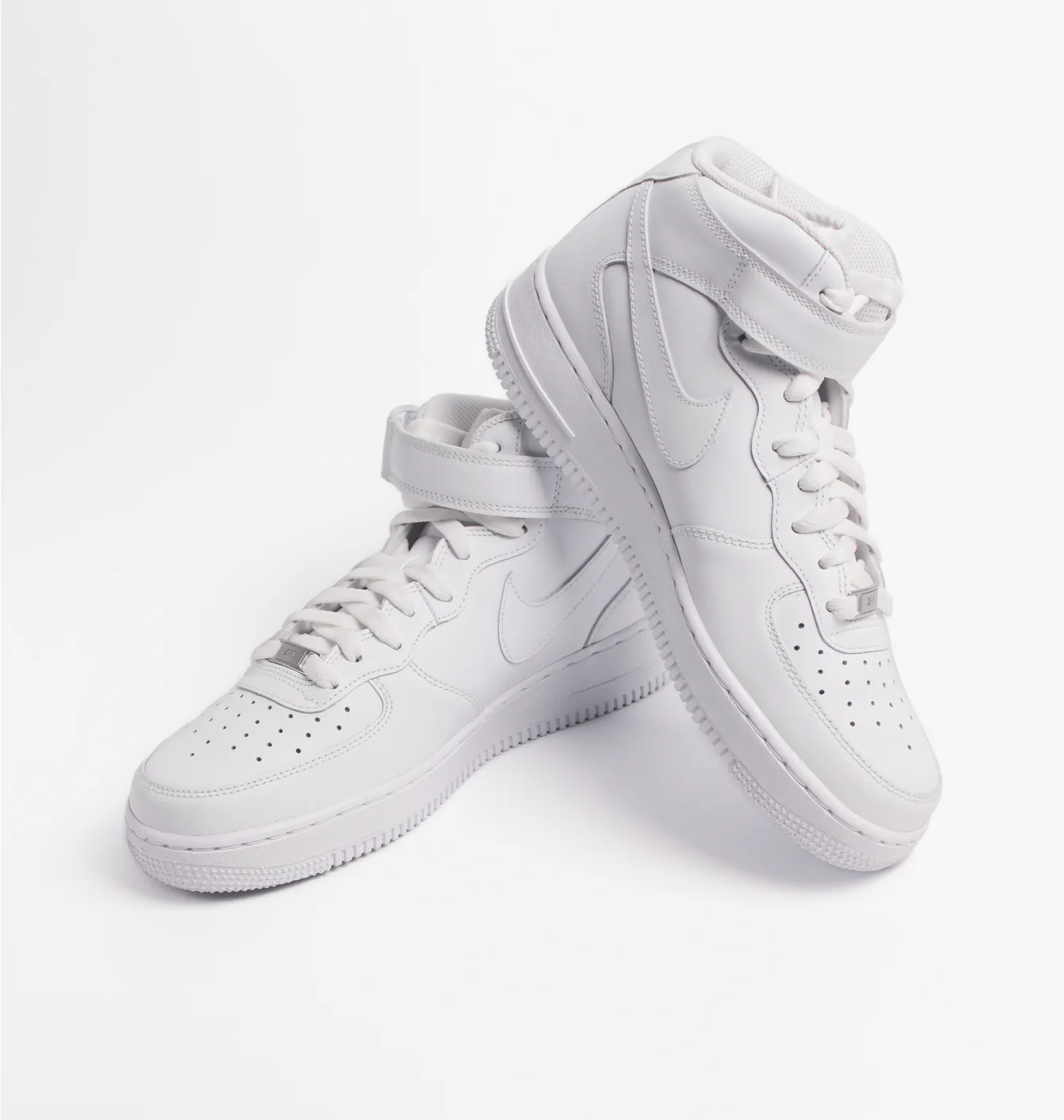 NIKE AIR FORCE 1 MID 07